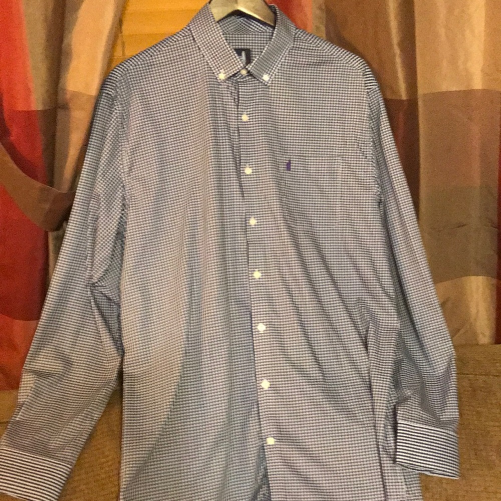 Large johnnie-o blue dress shirt